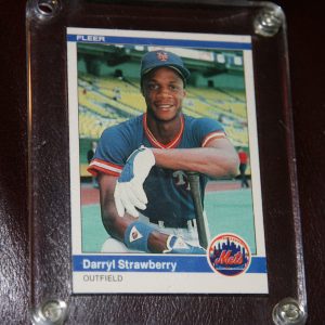 DARRYL STRAWBERRY FLEER ROOKIE CARD