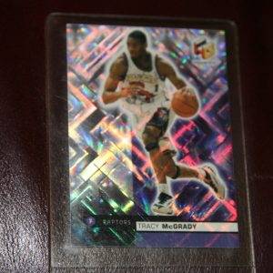 TRACY MCGRADY CUBE REFRACTOR ROOKIE CARD
