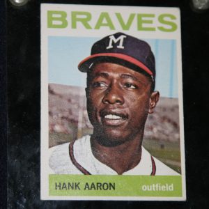 HANK AARON TOPPS CARD