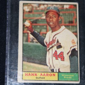 HANK AARON TOPPS CARD
