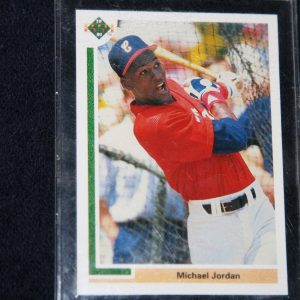 MICHAEL JORDAN UPPER DECK ROOKIE CARD