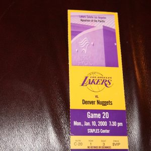LAKERS 2000 VIP ROW 1 TICKET