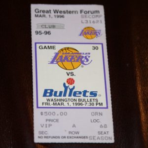 LAKERS 1995 VIP ROW A TICKET