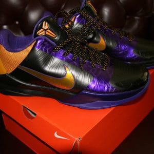 KOBE BRYANT NIKE SHOES PLAYOFF ORIGINALS