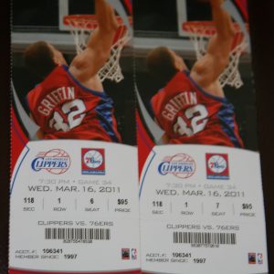L.A. CLIPPERS ROW 1 MINT TICKETS