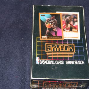 SKYBOX 1990 BASKETBALL UNOPENED BOX