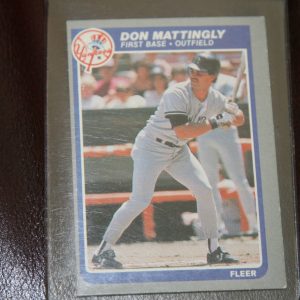 DON MATTINGLY FLEER ROOKIE CARD