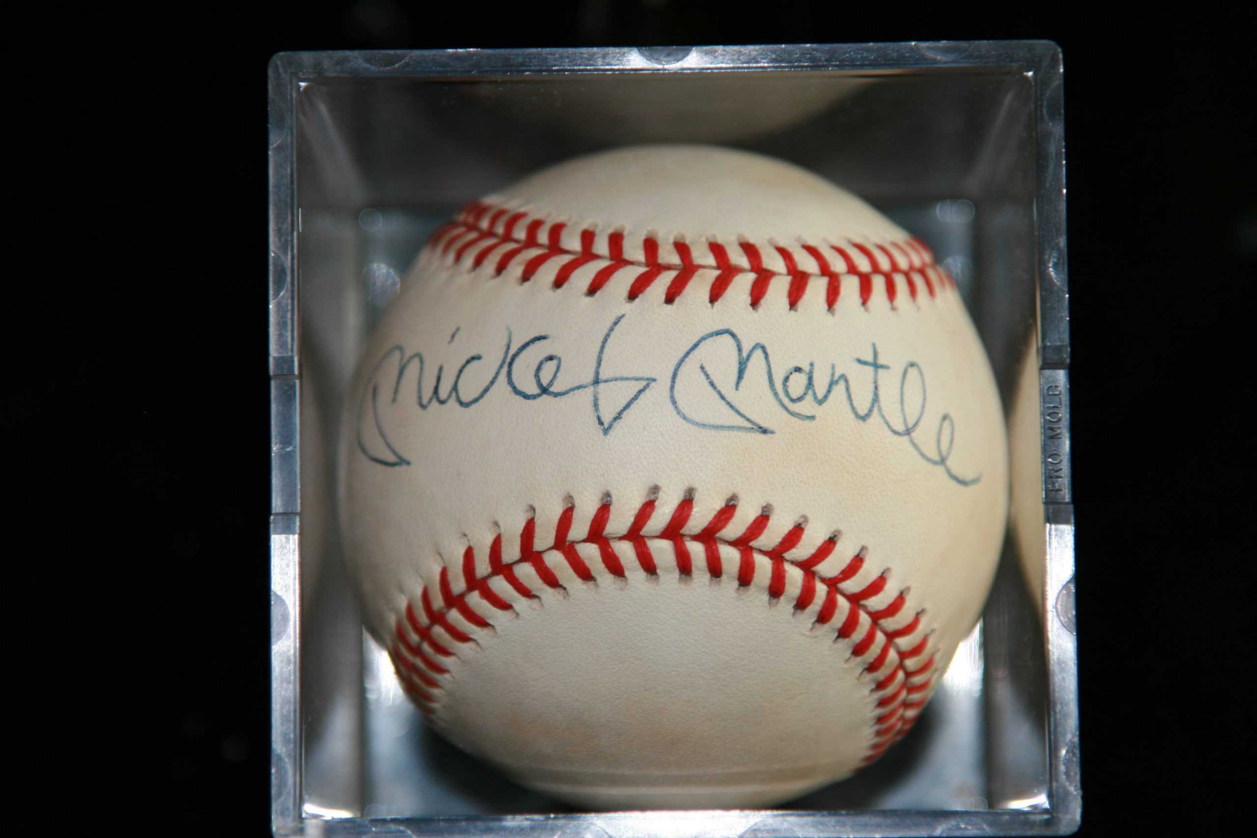 MICKEY MANTLE Autographed Baseball - Ace Rare Collectibles