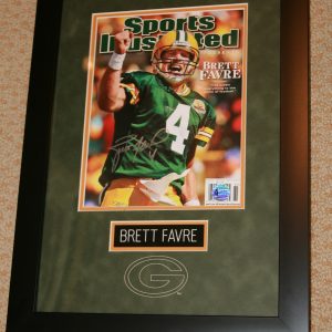 BRETT FAVRE AUTOGRAPHED SPORTS ILLUSTRATED COVER CUSTOM FRAMED