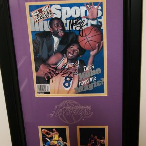 SPORTS ILLUSTRATED KOBE & MAGIC AUTOGRAPHED MAGAZINE MINT CONDIT