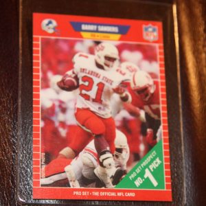 BARRY SANDERS ROOKIE CARD