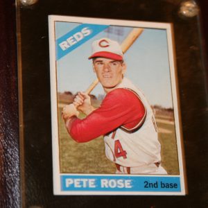 PETE ROSE TOPPS CARD