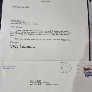 Bill Clinton Authenticated Autographed Original White House Letter 1993 wenvelope from White House